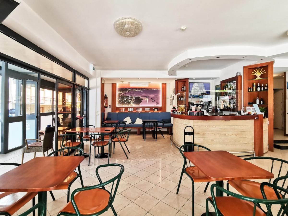 Hotel La Plage كاتوليكا المظهر الخارجي الصورة
