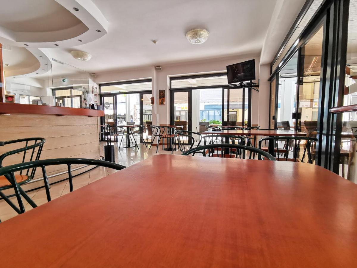 Hotel La Plage كاتوليكا المظهر الخارجي الصورة